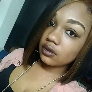 Meet your Posher, Adrianna